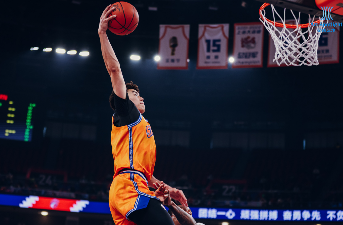 九游体育平台-上海队球员因伤缺阵，战绩受影响