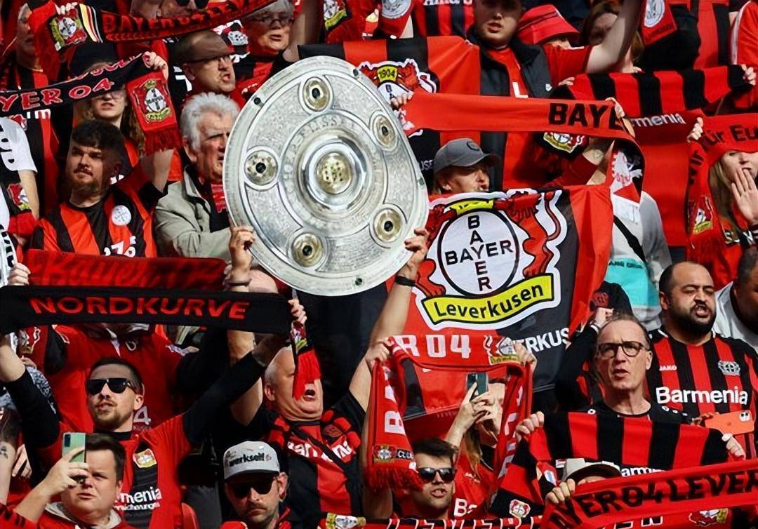 九游app下载-关于荷甲联赛争冠悬念，多支球队竞逐冠军宝座的信息