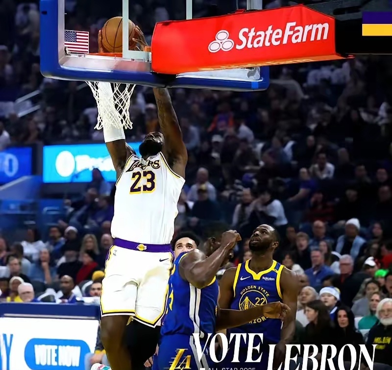 9you娱乐-篮球场上出现技术大招，球员表现亮眼