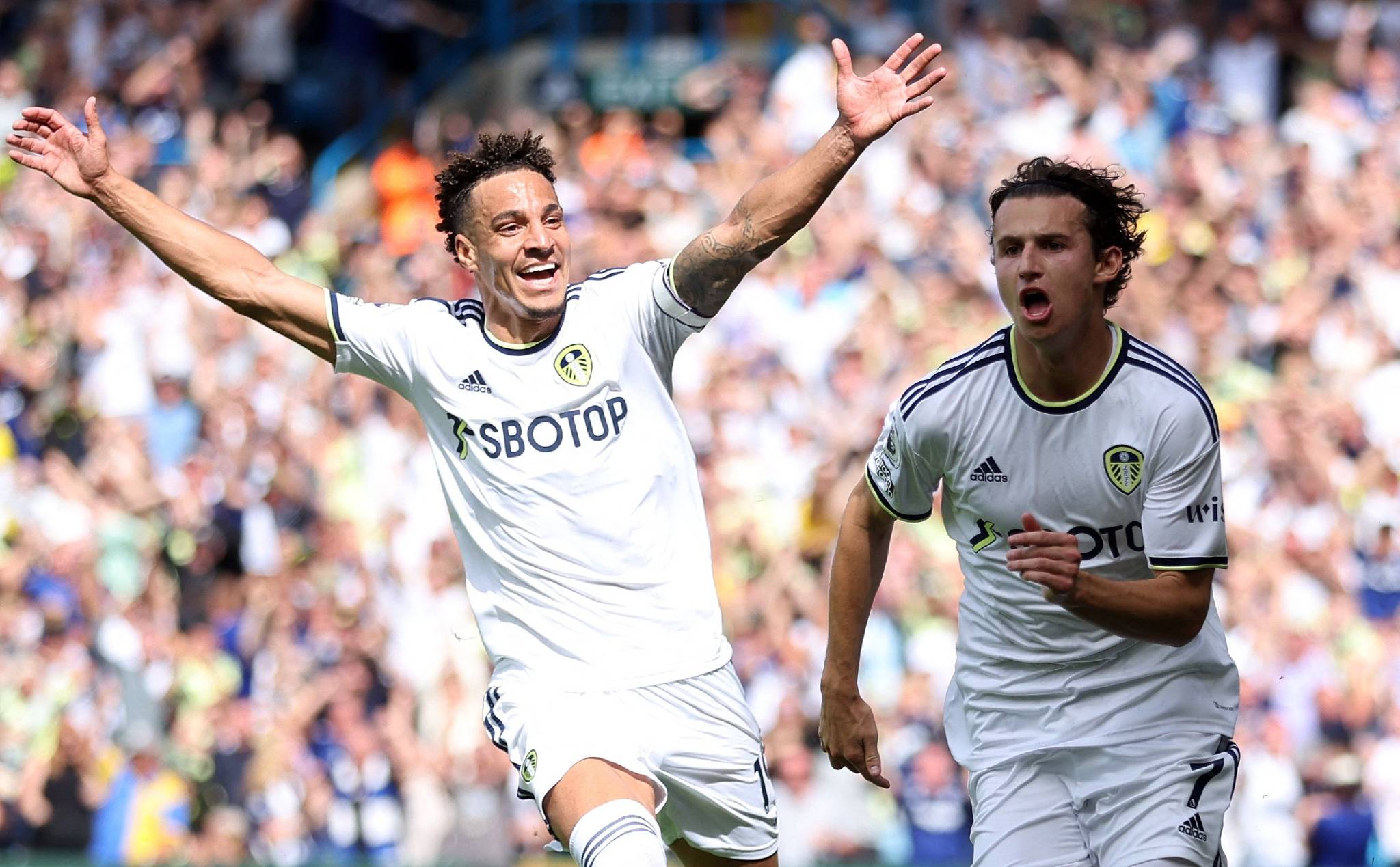 关于利兹联将对阵瓦伦西亚,谁能在场上取得优势?的信息 关于利兹联将对阵瓦伦西亚,谁能在场上取得优势?的信息