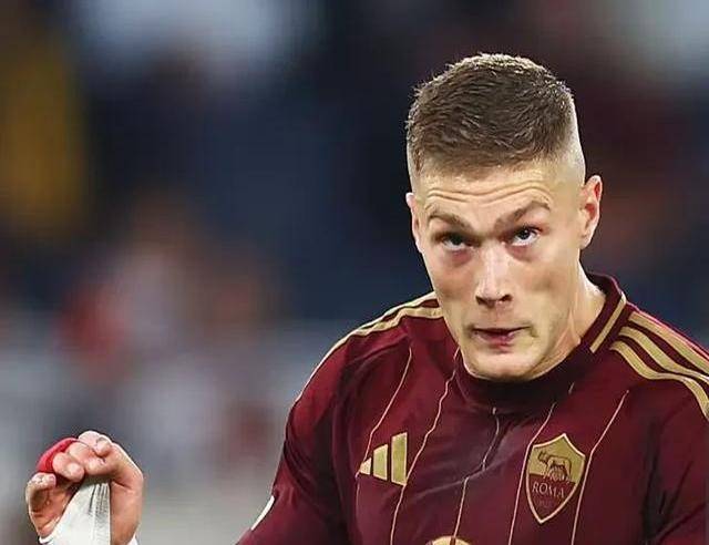 九游体育平台-罗马新援适应速度快，成为球队中场重要一员