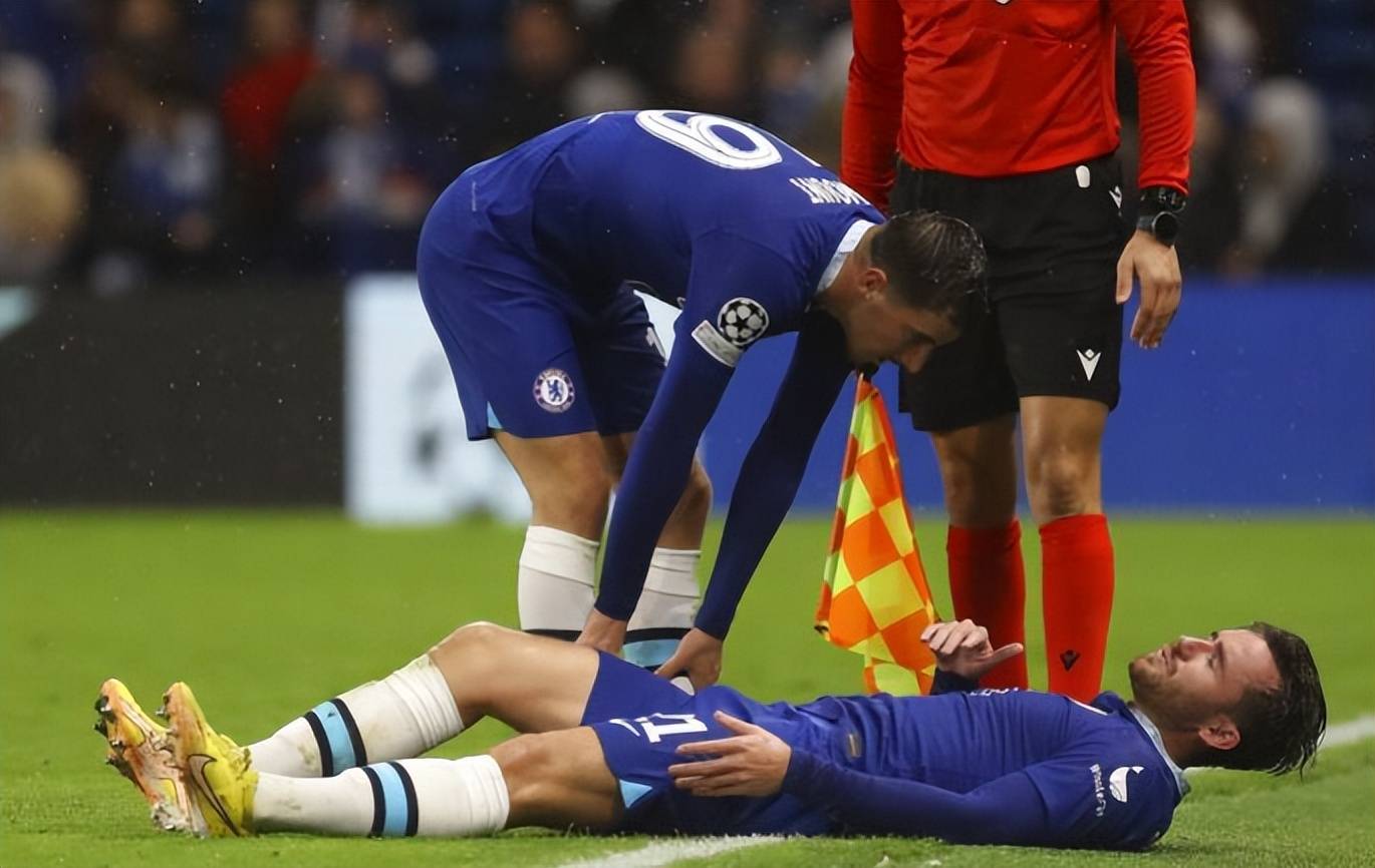 切尔西中场大将受伤,球队欧冠决赛士气有所波动 切尔西中场大将受伤,球队欧冠决赛士气有所波动