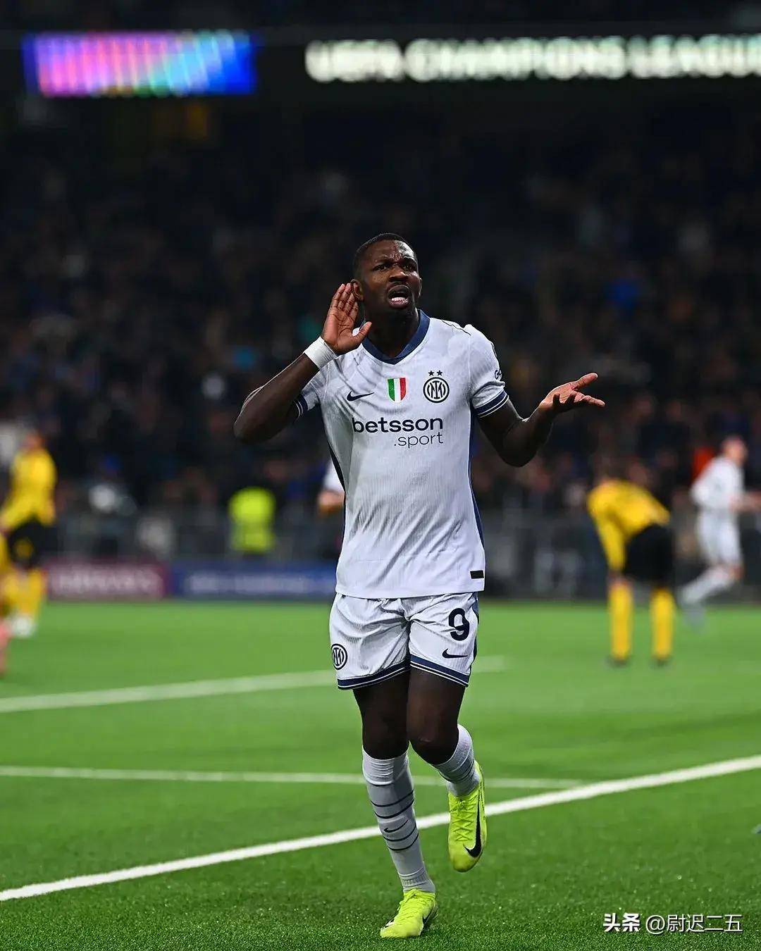 关于国际米兰新锐守门员出伤复出,备战生死战的信息 关于国际米兰新锐守门员出伤复出,备战生死战的信息