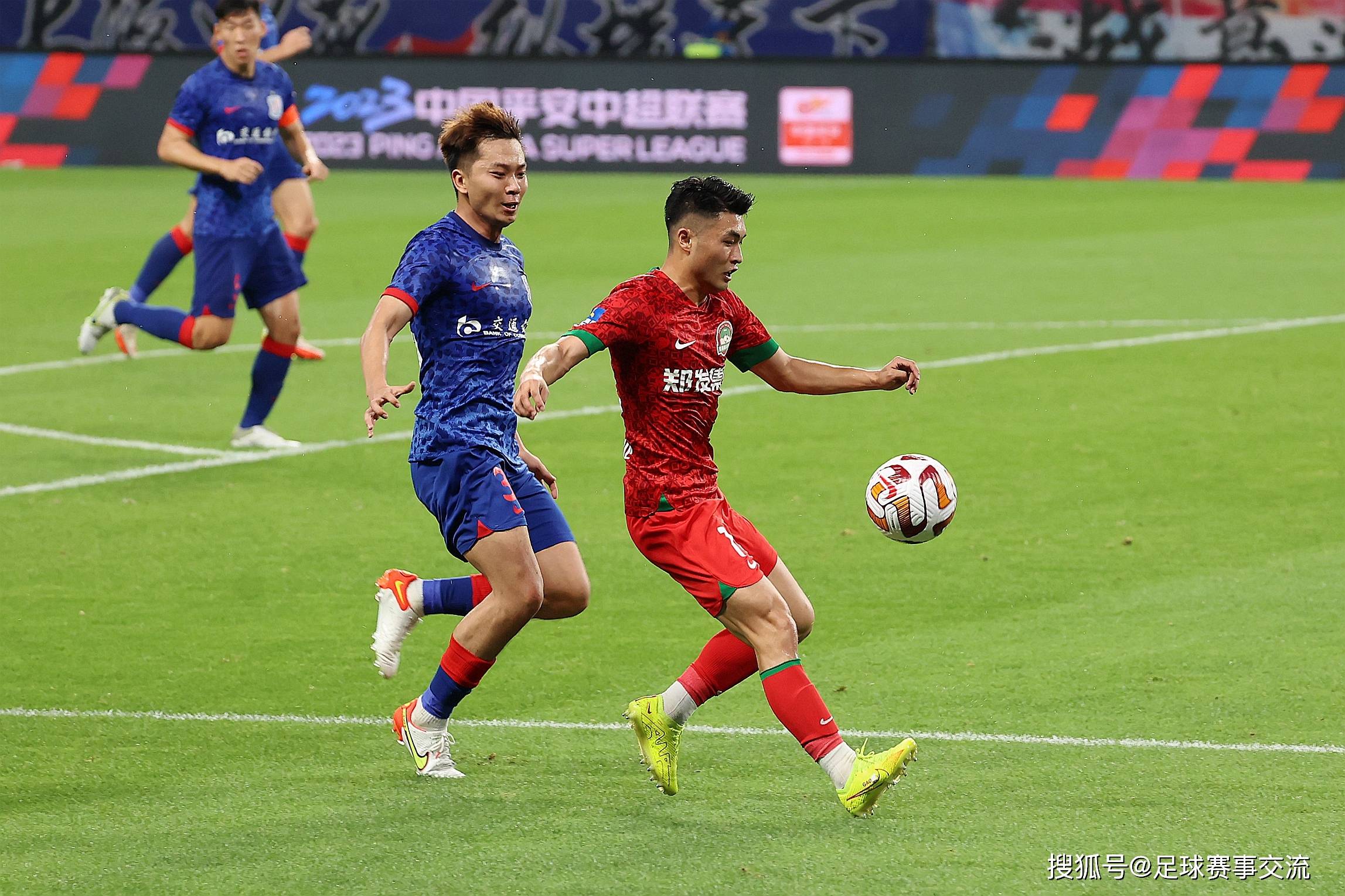 包含申花PK人和,双方将在热闹的赛场上展开较量的词条 包含申花PK人和,双方将在热闹的赛场上展开较量的词条