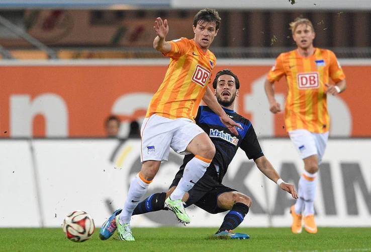 九游娱乐网站-科隆队在比赛中力挫对手，夺得三分的简单介绍