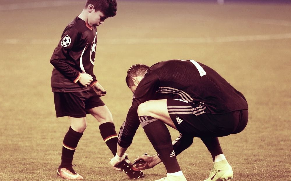 九游娱乐官方网站-球场上的精彩瞬间令人陶醉，无法忘怀