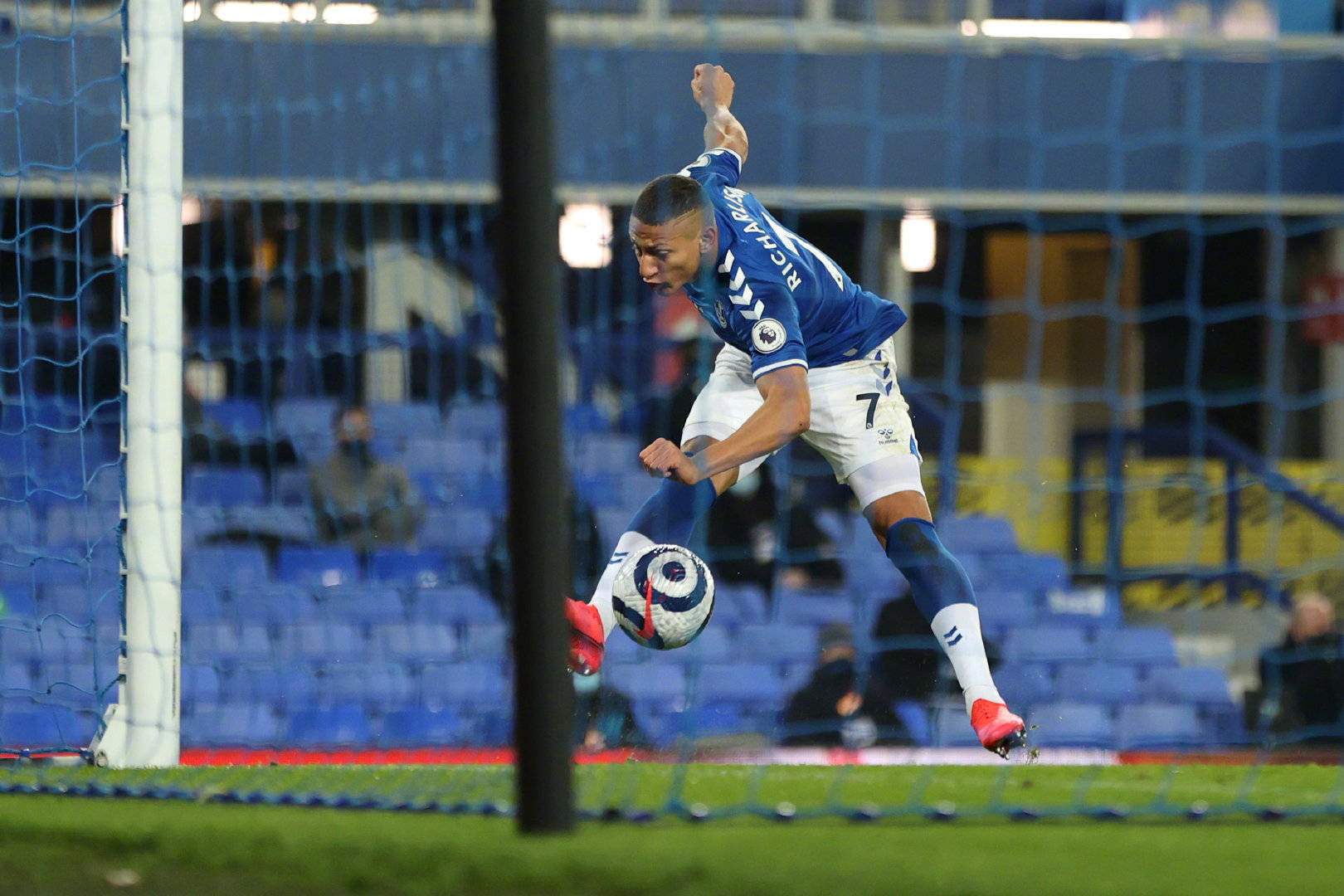 九游游戏-俄罗斯劲旅轻松取胜，晋级下一轮