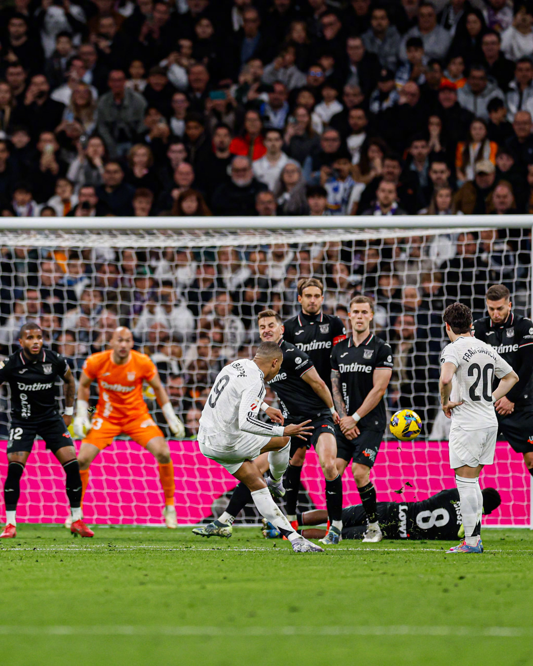 奥运会焦点战:皇马vs姆巴佩,爆冷引发引发热议的简单介绍 奥运会焦点战:皇马vs姆巴佩,爆冷引发引发热议的简单介绍