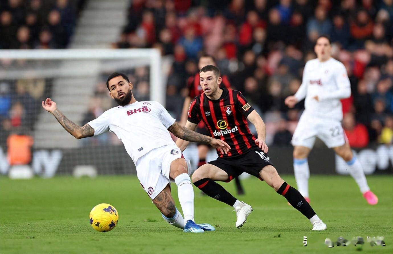 九游娱乐入口-阿斯顿维拉客场失利，保级压力骤增！的简单介绍