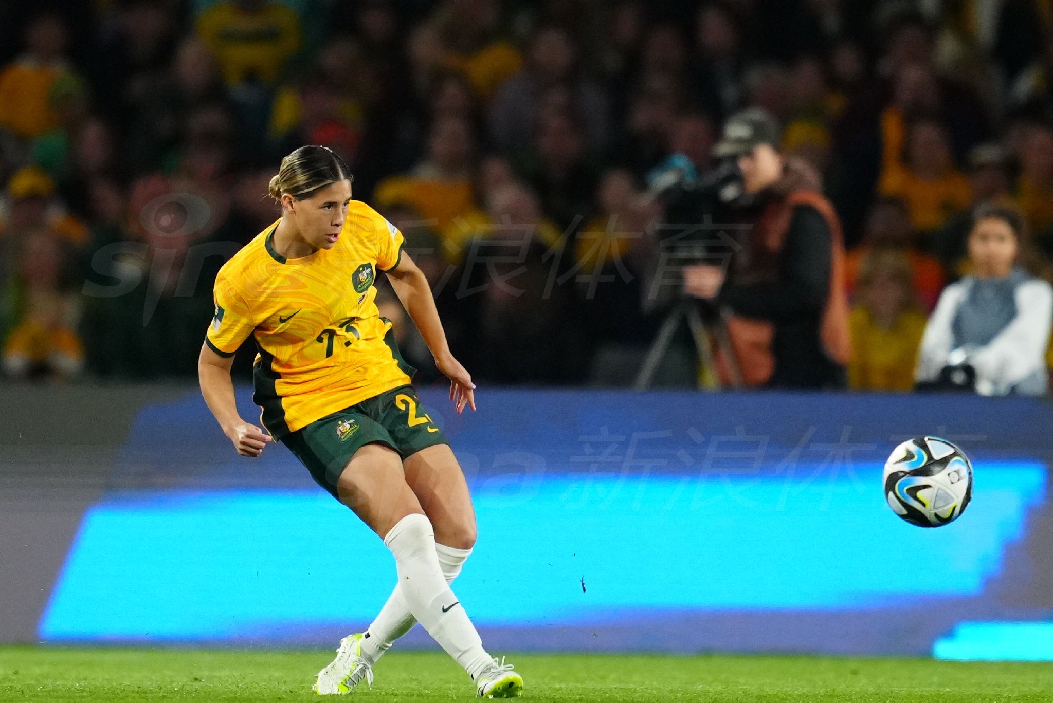 九游娱乐app下载-澳大利亚女足队在比赛中获得胜利