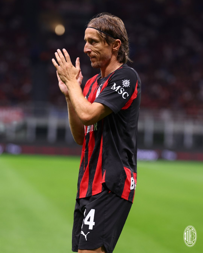 巴西逆转阿森纳，莫德里奇爆发神勇