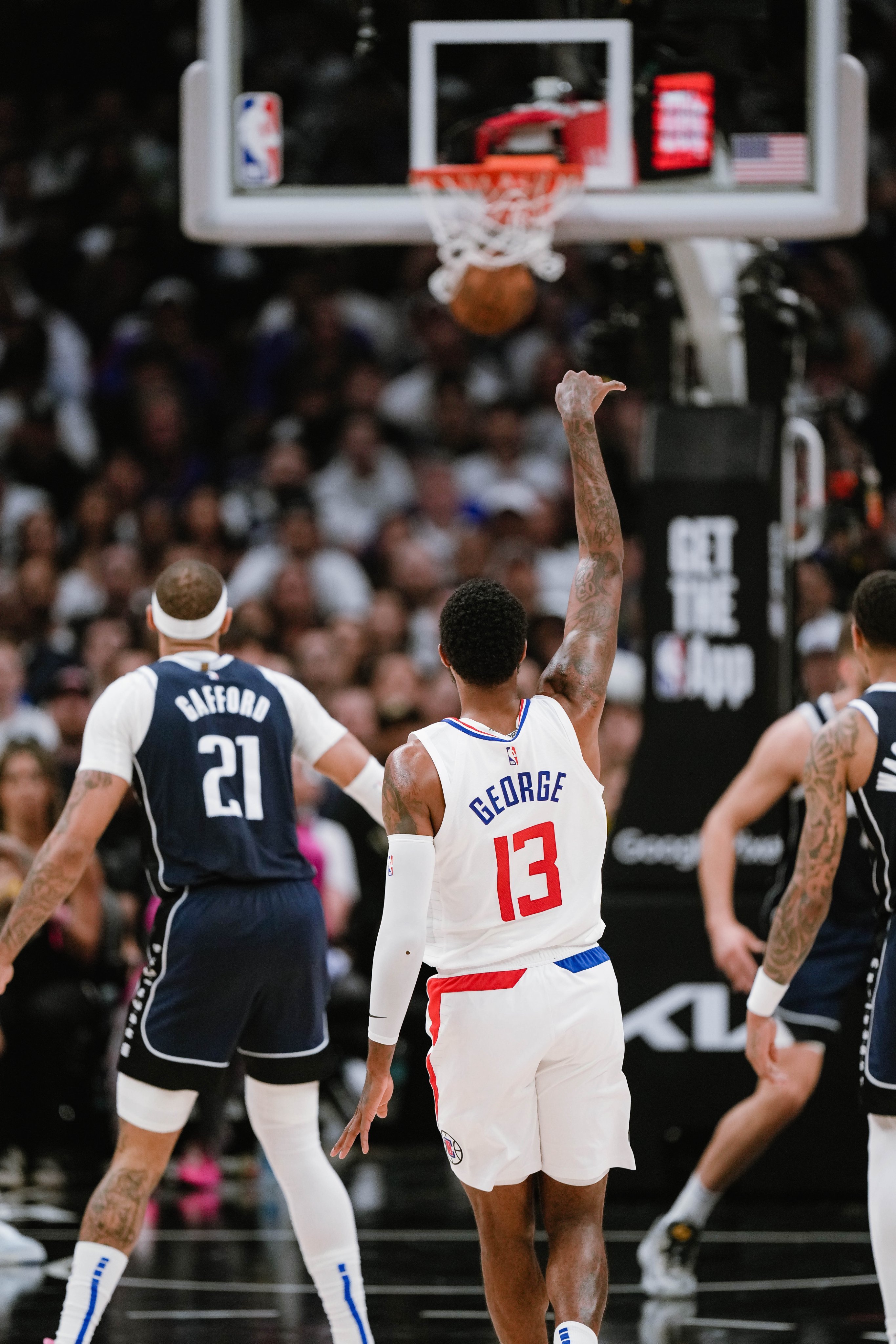 九游娱乐网站-篮网完胜福建队，东契奇高光表现