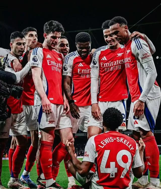 九游娱乐网页-阿森纳险胜智利，罗德里高光表现