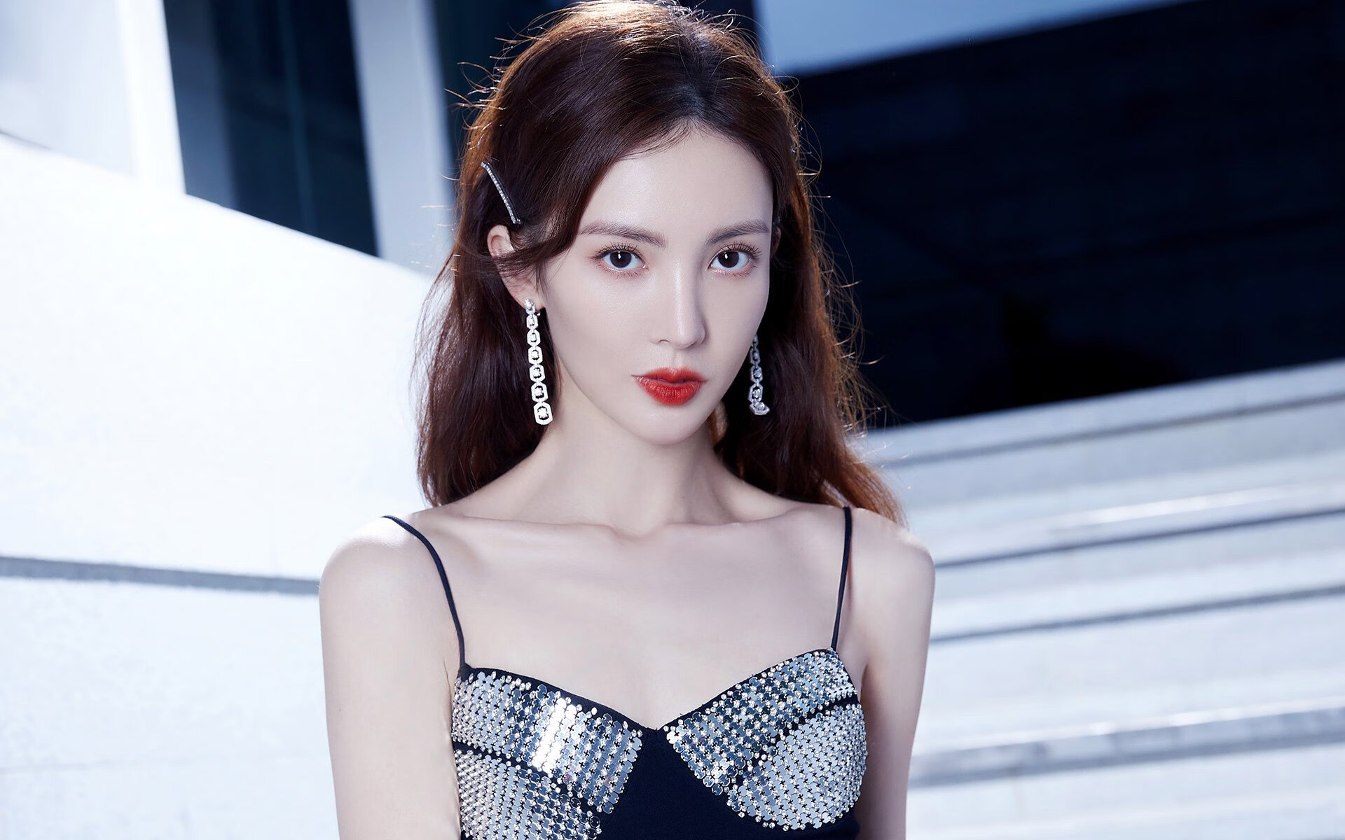 九游APP-萨拉赫天神下凡！希腊险胜摩洛哥，埃及法老掌控全场