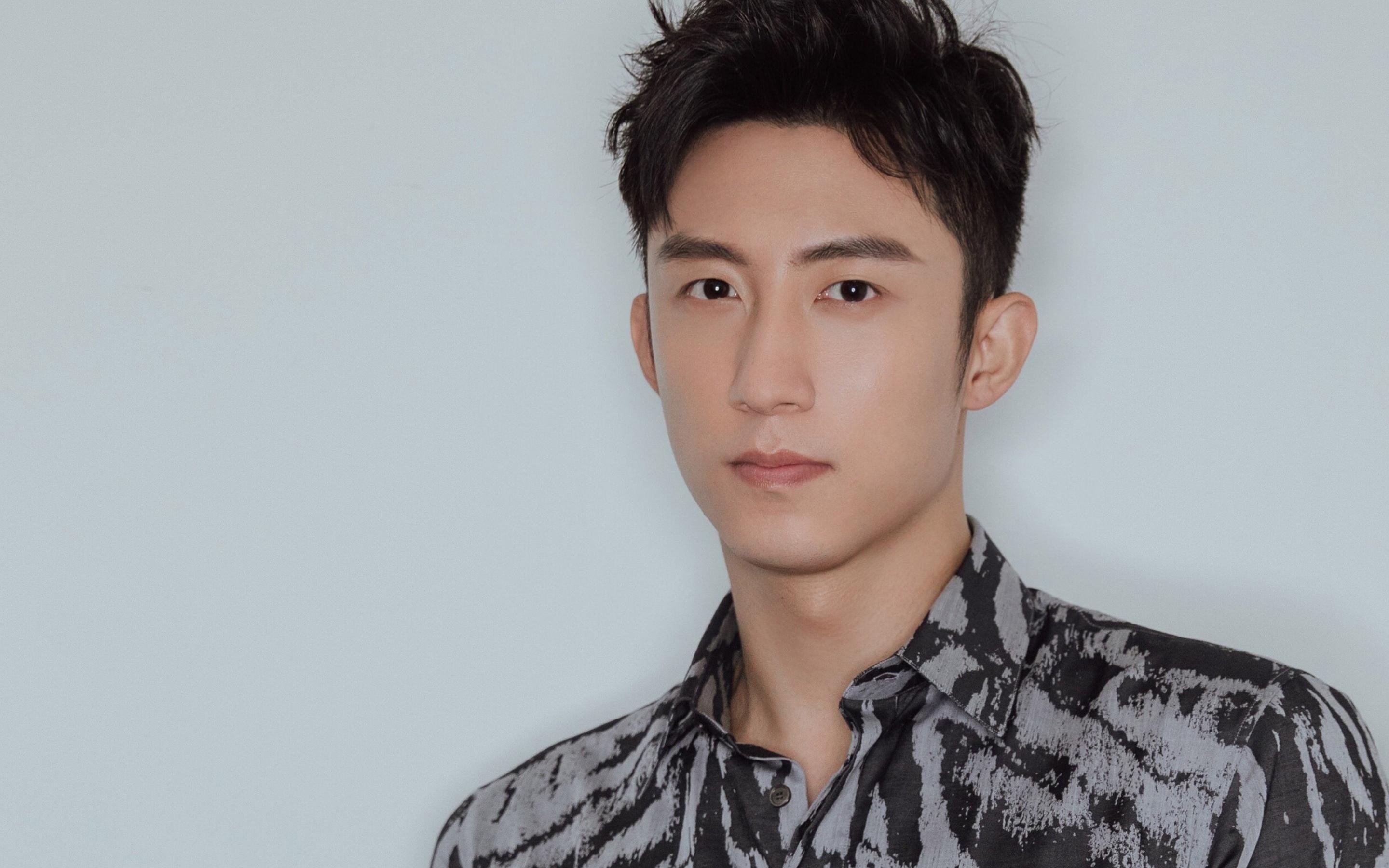 九游体育直播-蓝黑铁闸一球定乾坤，巴斯托尼在欧冠淘汰赛之夜的英雄主义