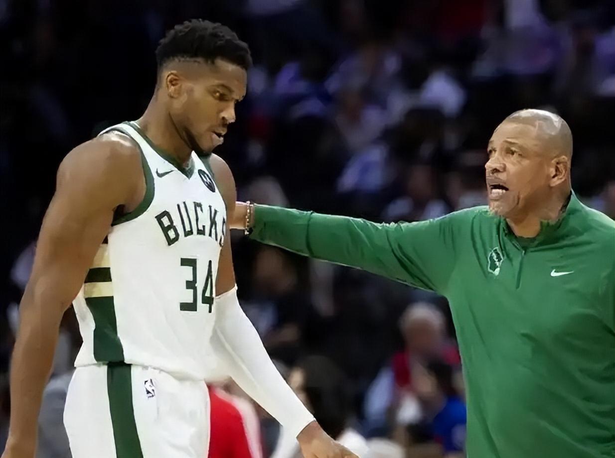 鹈鹕对阵马刺，字母哥带动全队节奏